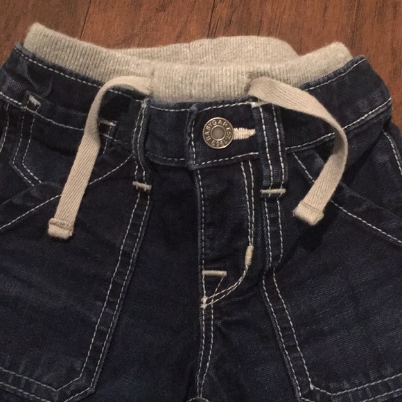 Gap jeans 6-12m - Picture 2 of 3
